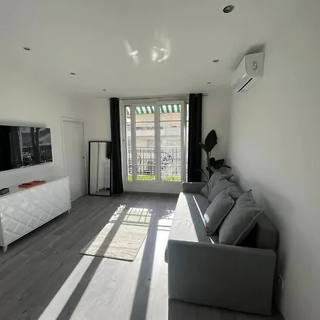 Croisette Immo Design 2p Croisette Rue Pasteur Bord De Apartment *